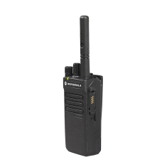 Портативная радиостанция DP2400e VHF с АКБ, ЗУ, антенной