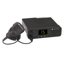 Motorola dm4401e mbar408ne, радиостанция 300-360 мгц (mdm28krc9ra2_n)