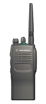 Motorola GP340 — носимая радиостанция
